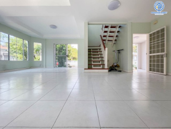 *****บ้านเดี่ยวมือสองย่านนนทบุรี แบรนด์ LH ม.ชลลดา บางใหญ่-เซ็นทรัลเวสต์เกต หลังมุม เนื้อที่ 59.4 ตร.ว. ฟังก์ชัน 3 ห้องนอน 2 ห้องน้ำ จอดรถได้ 2 ที่จอดรถ พร้อม Facilities ครบครัน บนทำเลเดินทางสะดวก เชื่อมต่อถ.กาญจนาภิเษก ใกล้รถไฟฟ้าสายสีม่วง "สถานีคลองบางไผ่"